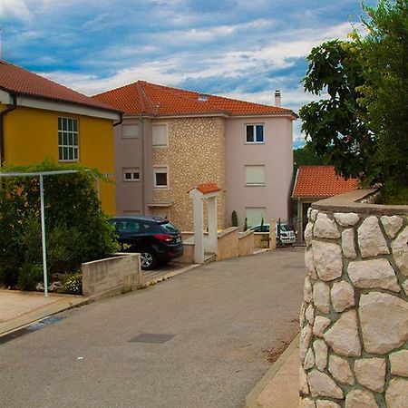 Apartments Villa San Antonio Crikvenica Exteriör bild