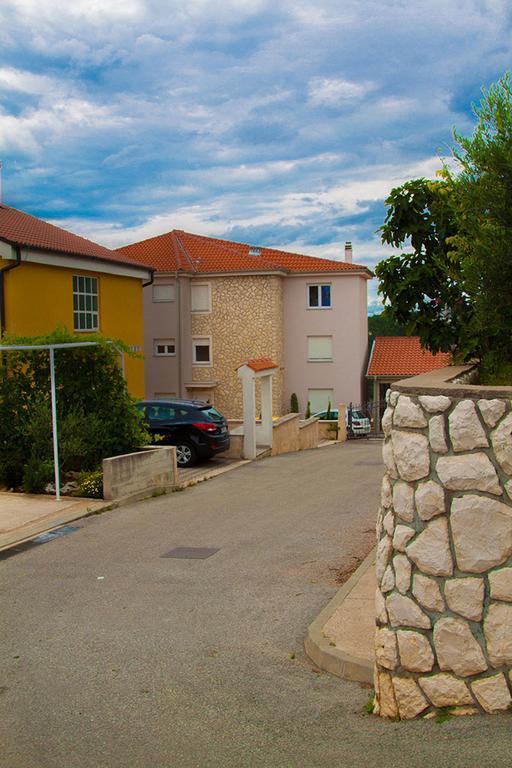 Apartments Villa San Antonio Crikvenica Exteriör bild